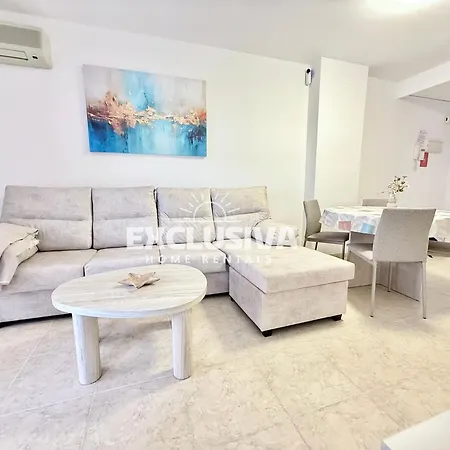 Apartment Serena Home, 1ª Linea, Magic World